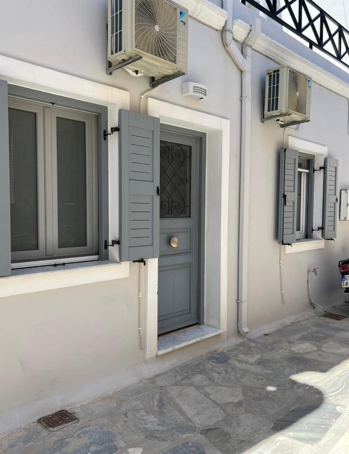 Thania'S House ,4 Minutes From The Center Of Hermoulis 埃尔莫波利斯 外观 照片